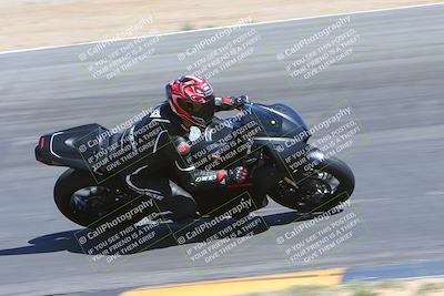 media/Mar-25-2024-Moto Forza (Mon) [[8d4319bd68]]/3-Intermediate Group/Session 4 (Turn 10 Inside)/